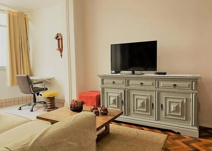 Excelente Apartamento Na Quadra Da Praia Rio de Janeiro